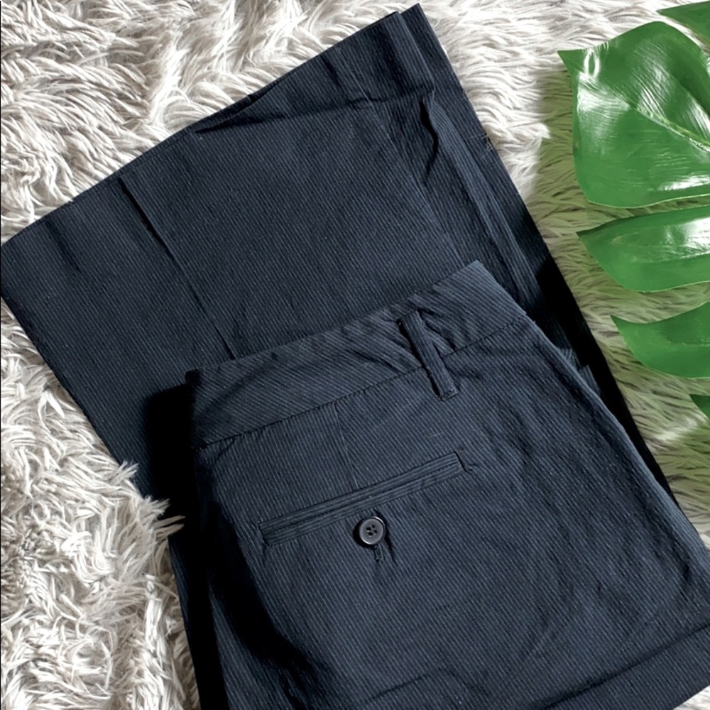 🌺NY&CO blue pinstripe flared dress pants size 4